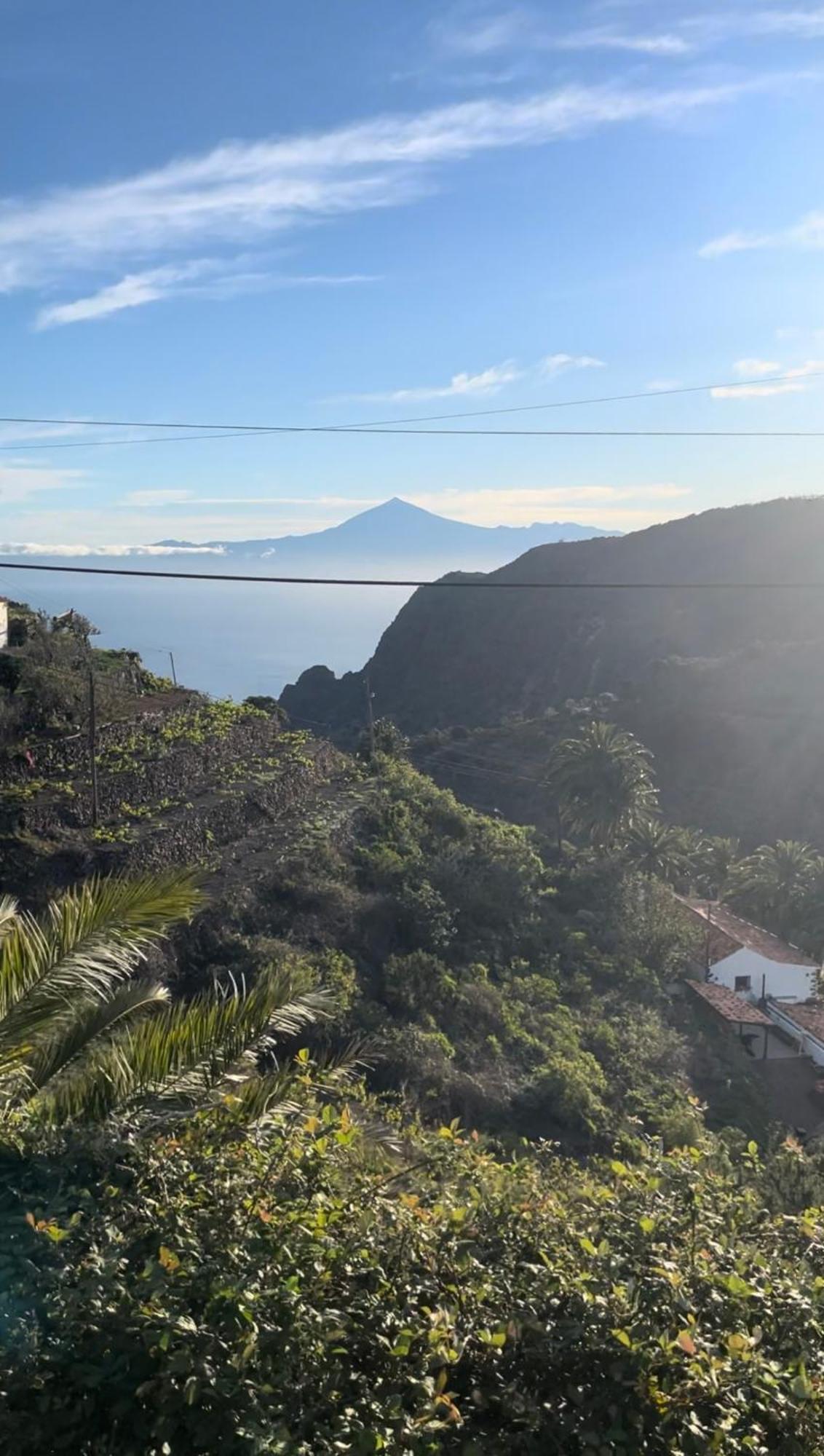 Agulo Shiva Kali Templeホステル エクステリア 写真